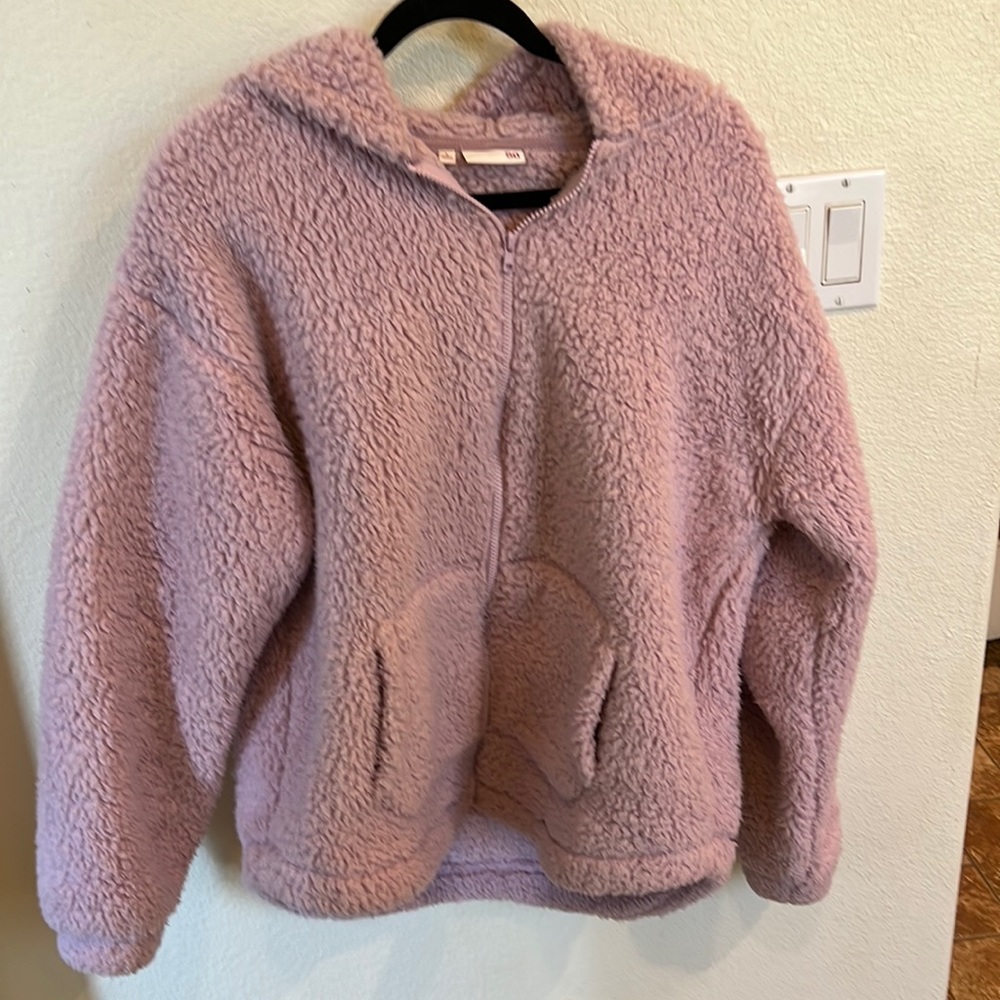 SO faux fur hoodie jacket.  Excellent condition